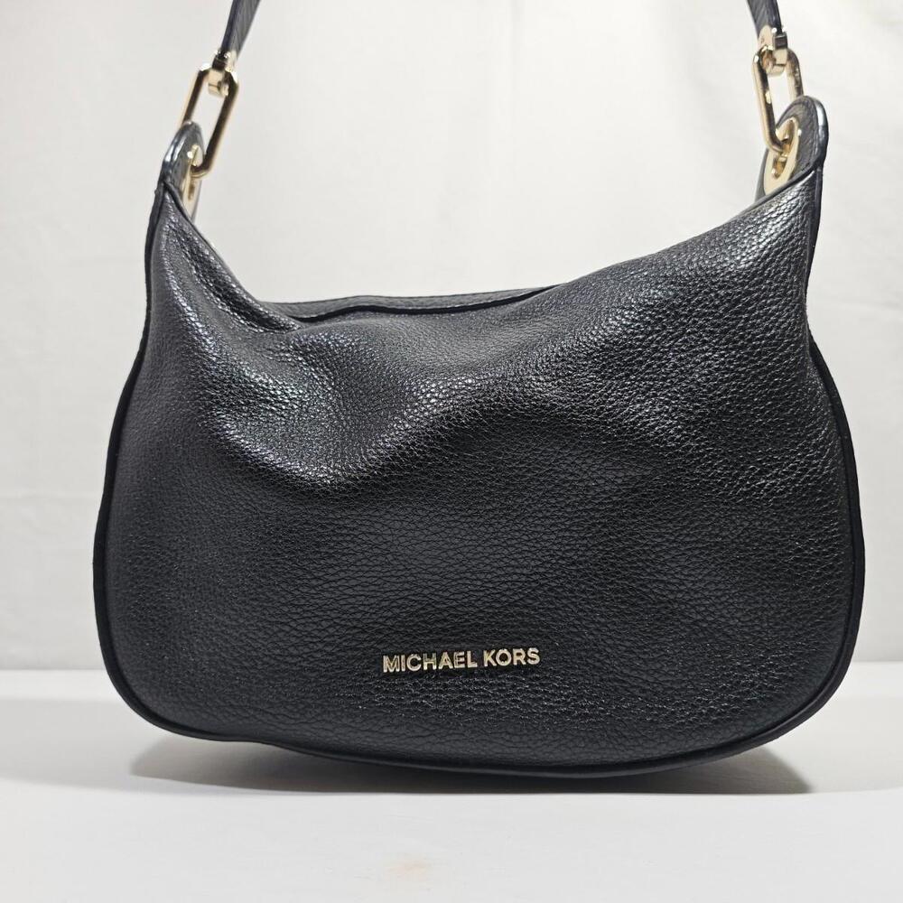 MICHAEL Michael Kors Raven Medium Leather Messenger Bag Black With Gold Hardwear - Picture 14 of 15